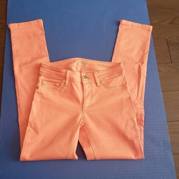 HP. DL1961 Angle Mid Rise Skinny Ankle Jeans - Picture 6 of 9